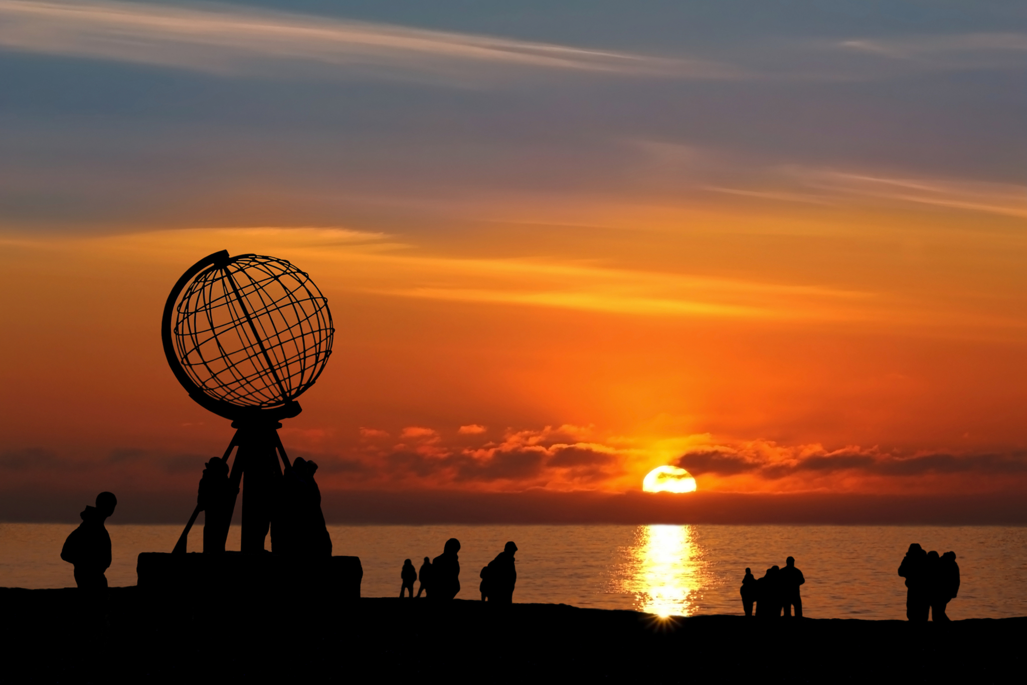 Mitternachtssone am Nordkap Bild