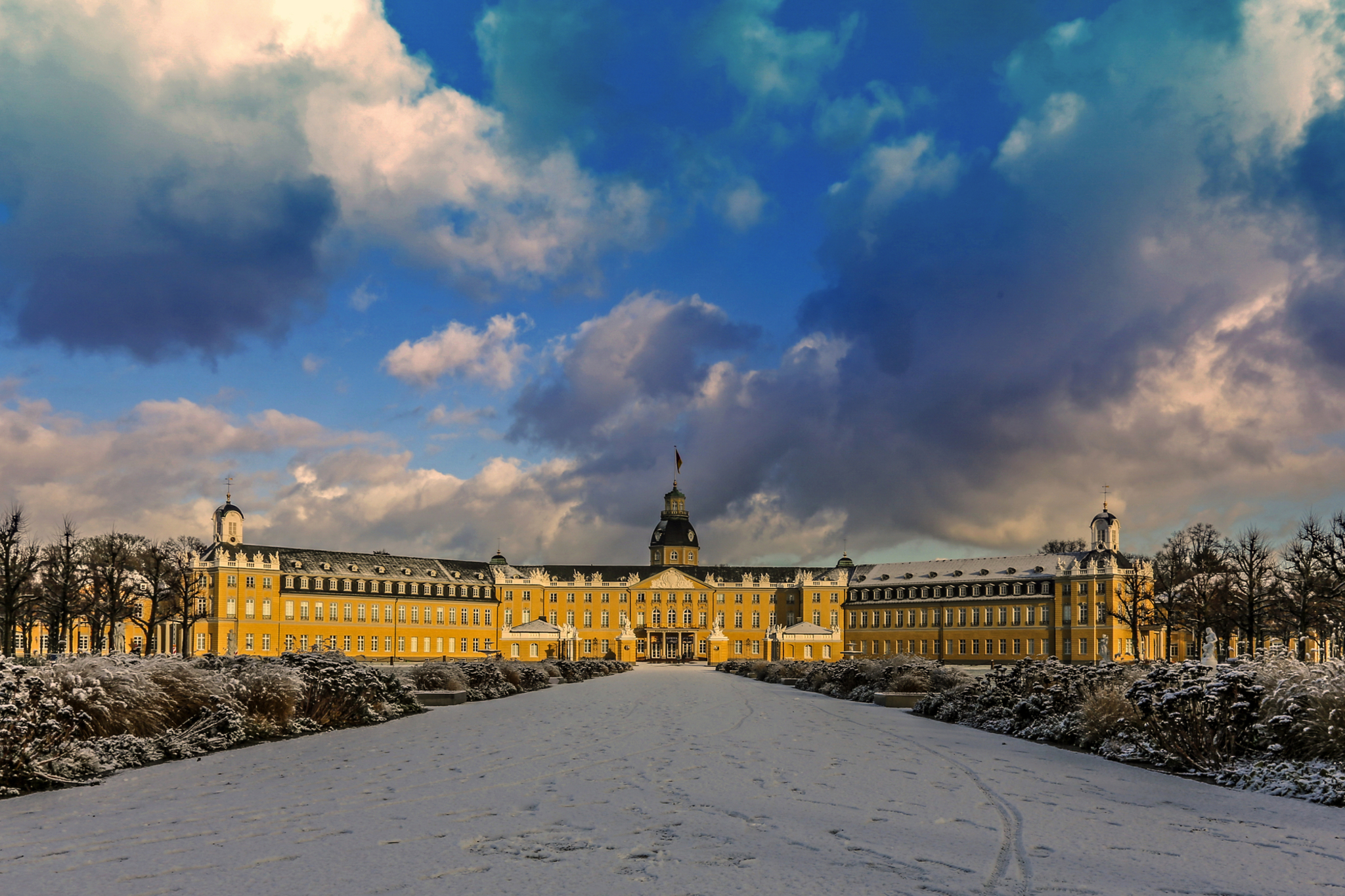 Karlsruher Schloss Bild