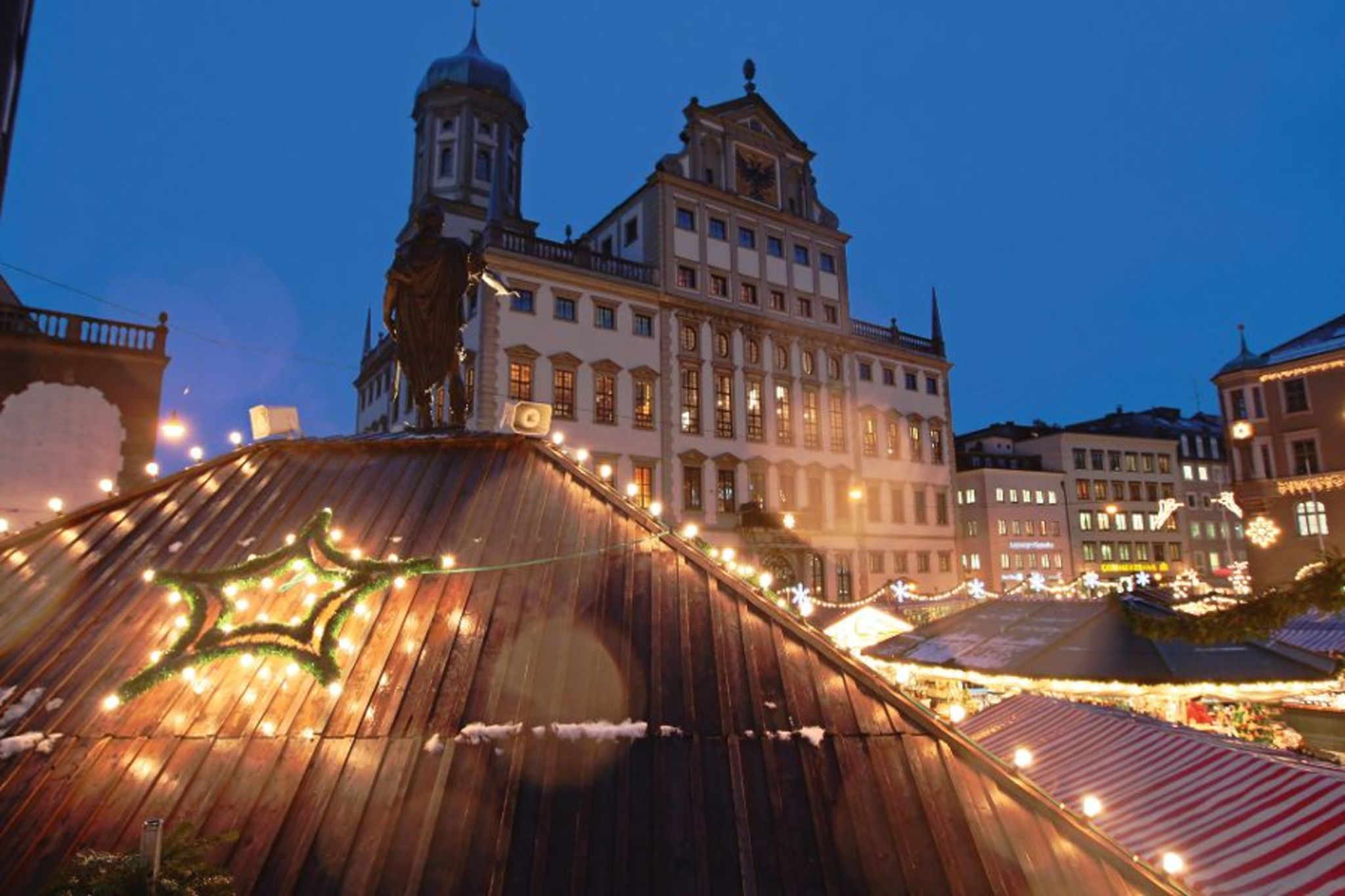 Weihnachtsmarkt Augsburg Bild