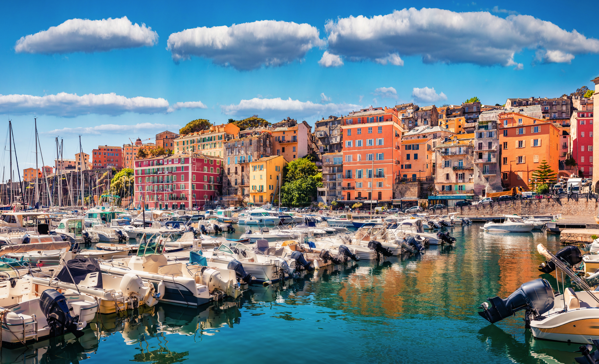 Alter Hafen von Bastia Bild