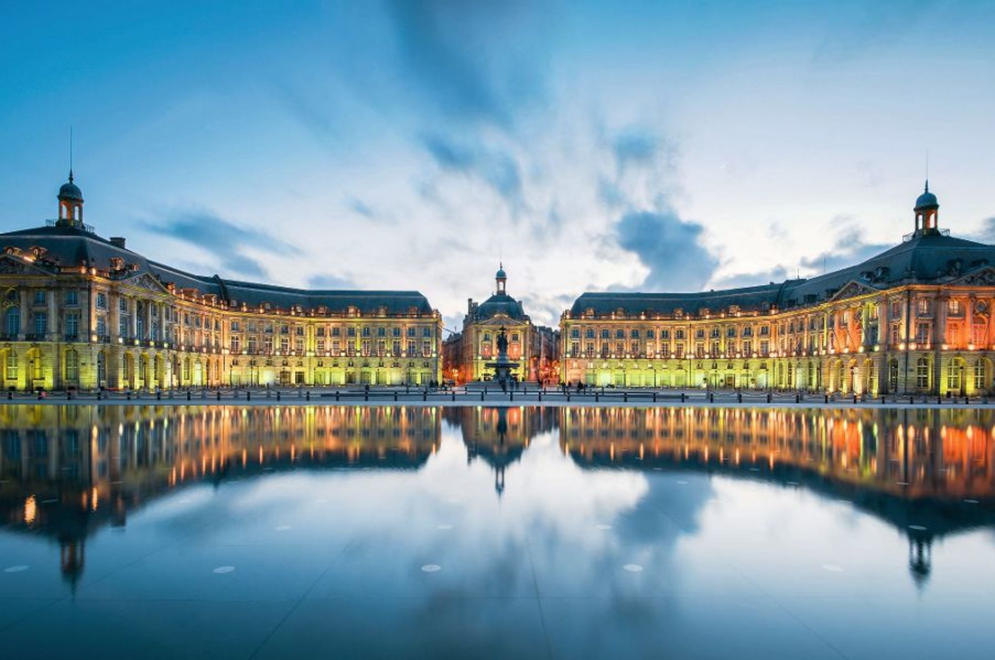 Bordeaux - Place de la Bourse Bild