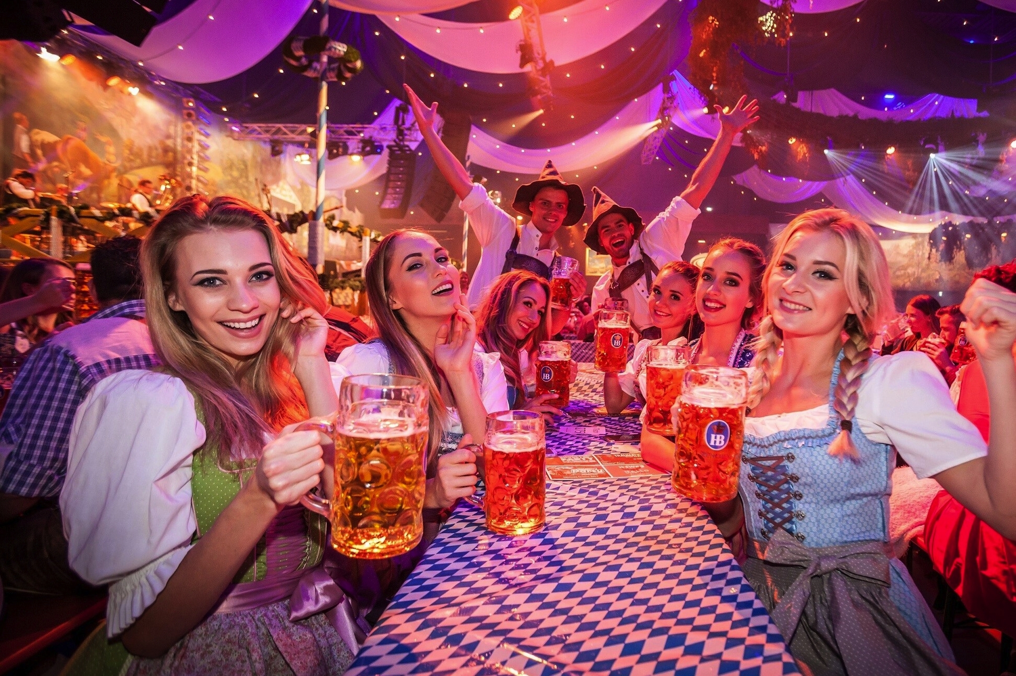 Okoberfest in der Europa-Park Arena Bild