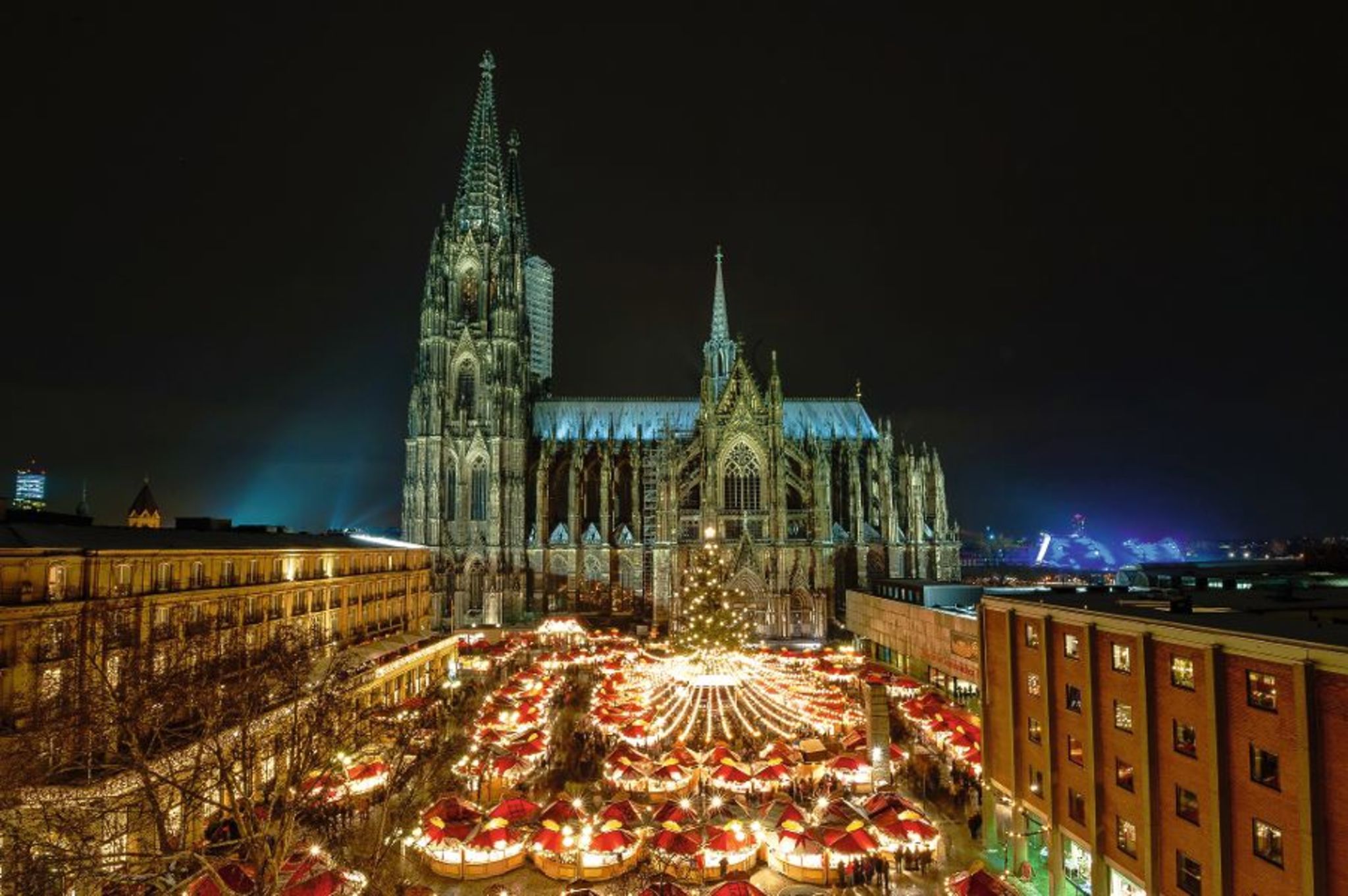Weihnachtsmarkt am Kölner Dom Bild