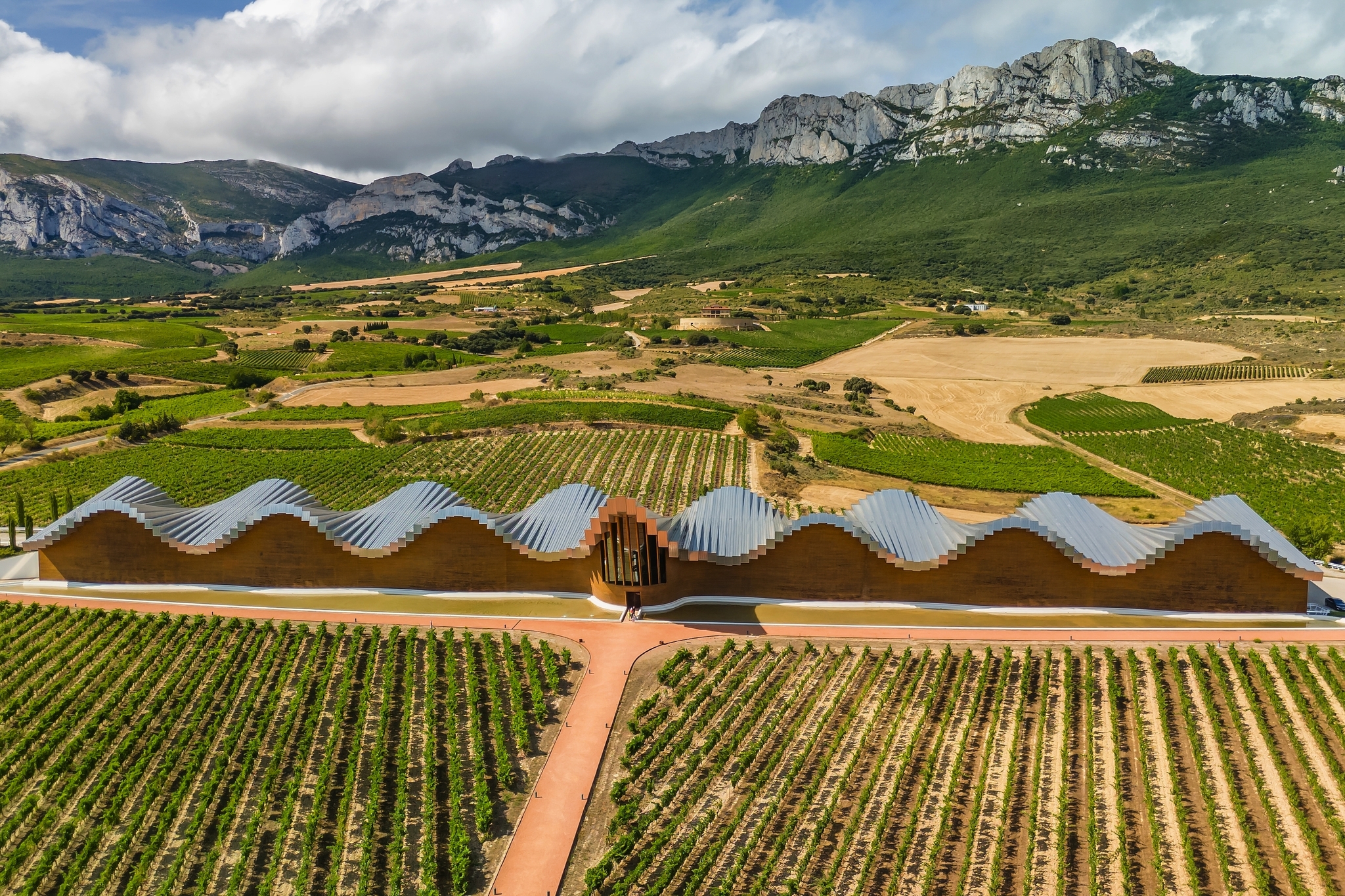 Bodegas Ysios bei Laguardia, Baskenland, Spanien Bild