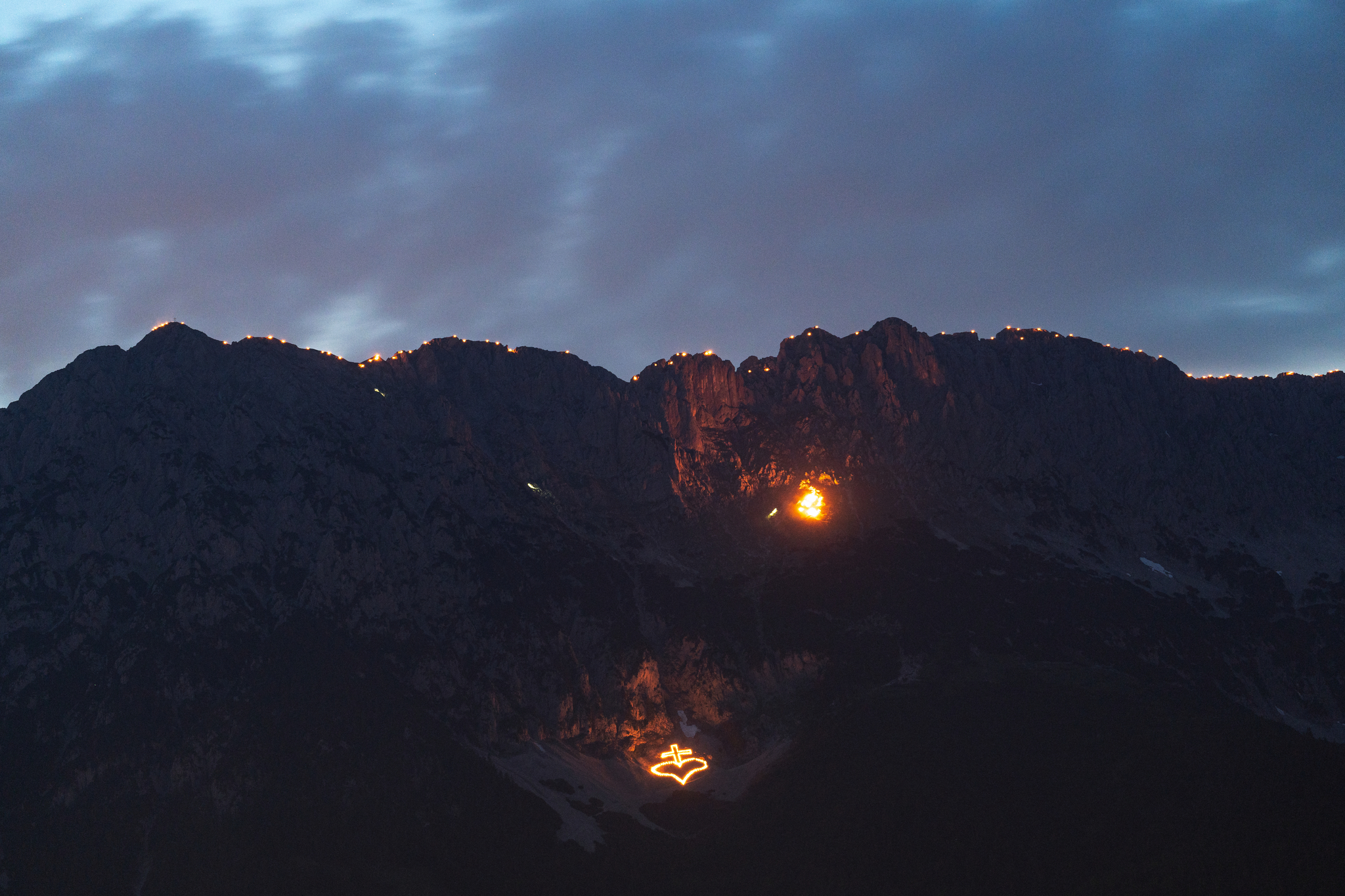 Bergfeuer am Wilden Kaiser Bild
