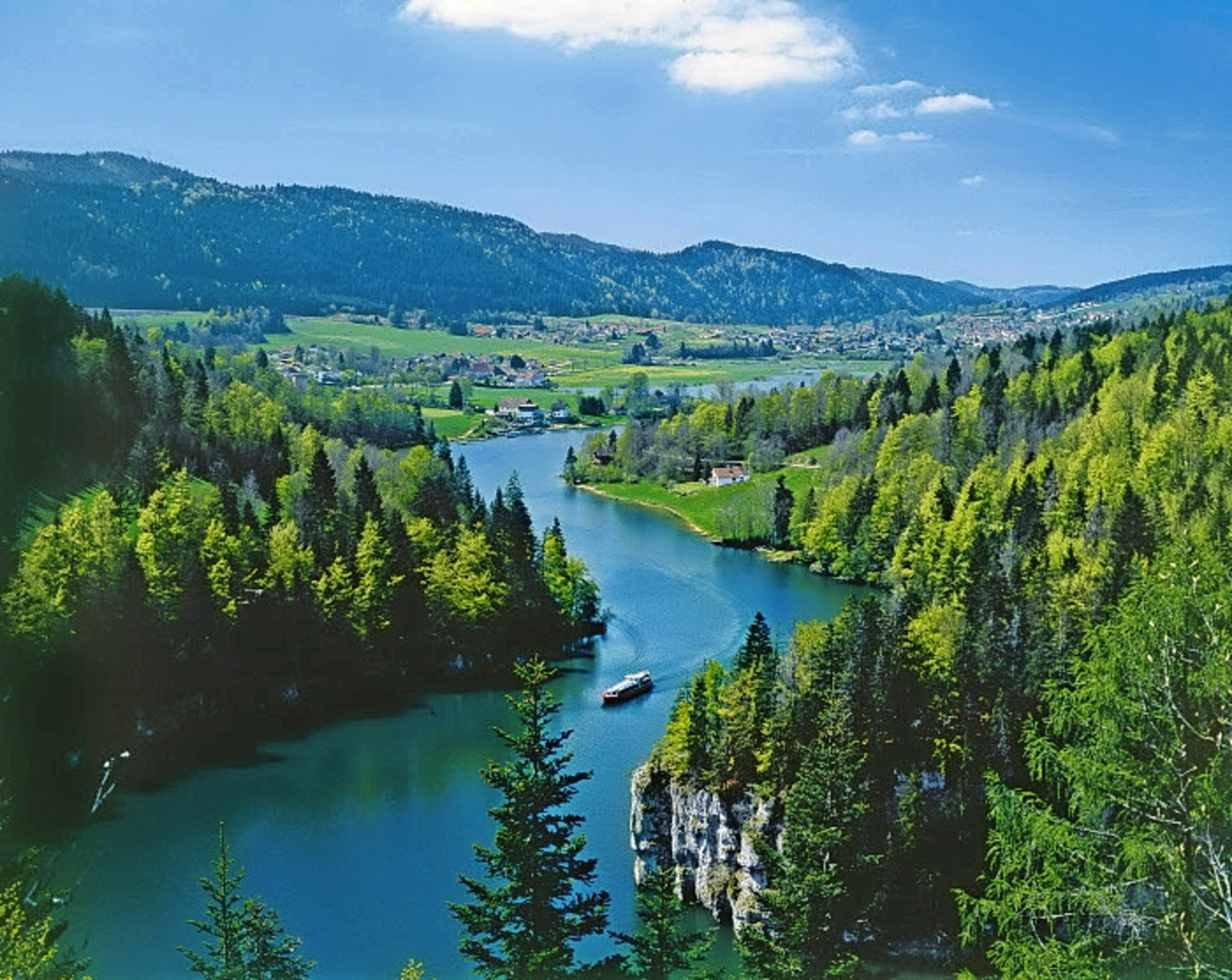 Auf dem Weg zum Saut du Doubs Auf dem Weg zum Saut du Doubs Bild