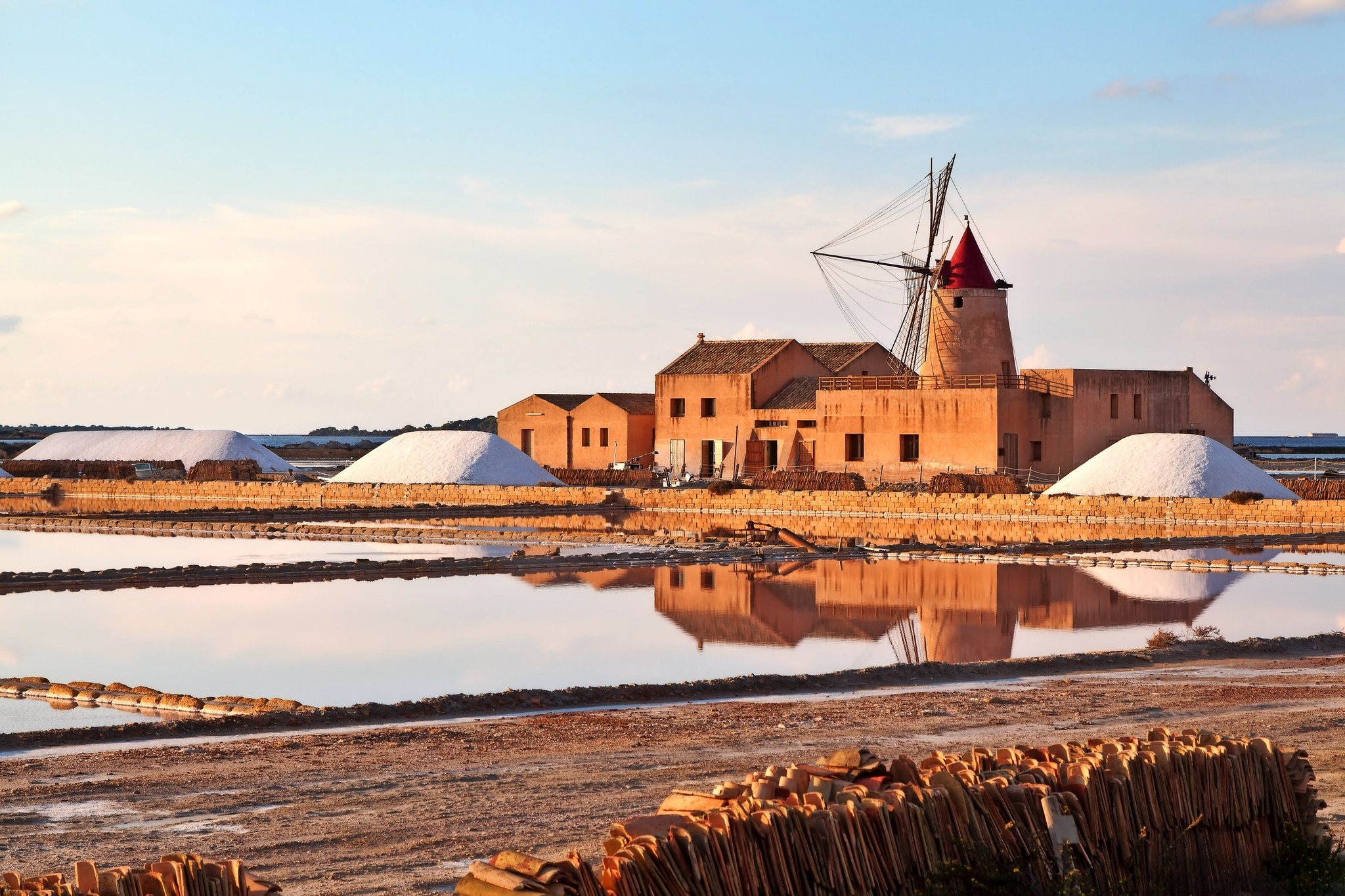 Salinen von Marsala Bild