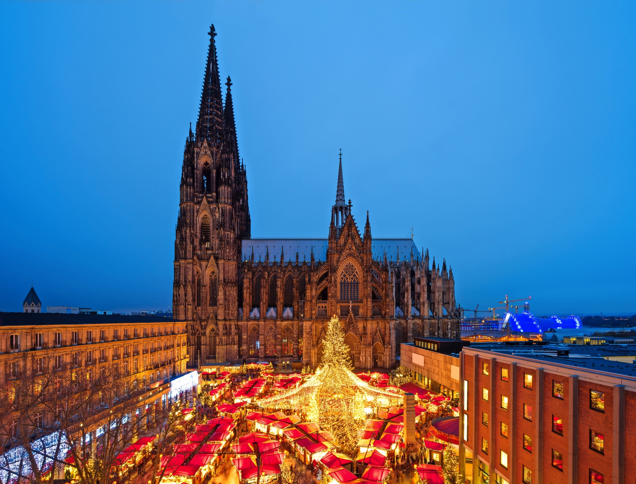 Weihnachtsmarkt am Kölner Dom Bild