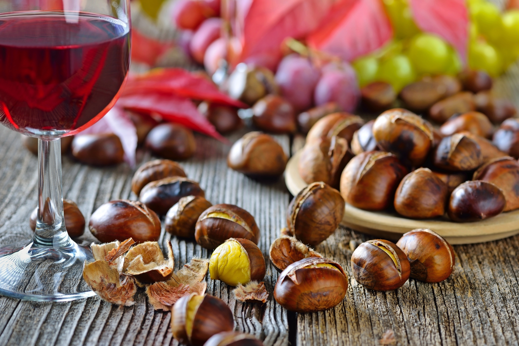 Frisch geröstete Marroni mit Wein Bild